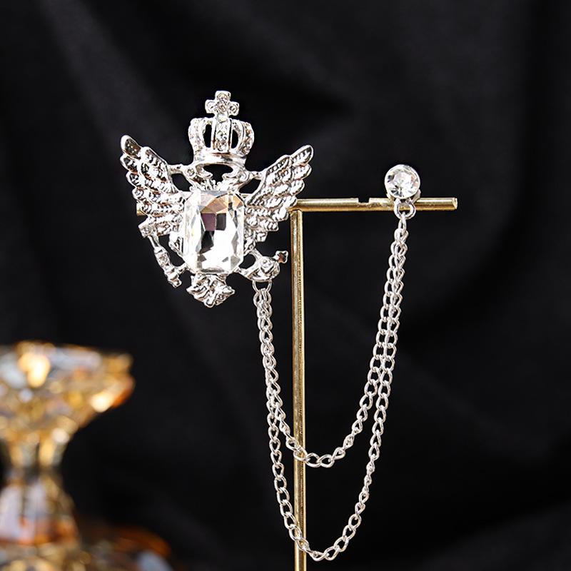 Baroque Rhinestone Pearl Corsage Necklace Brooch - Retro British Court Suit Accessory