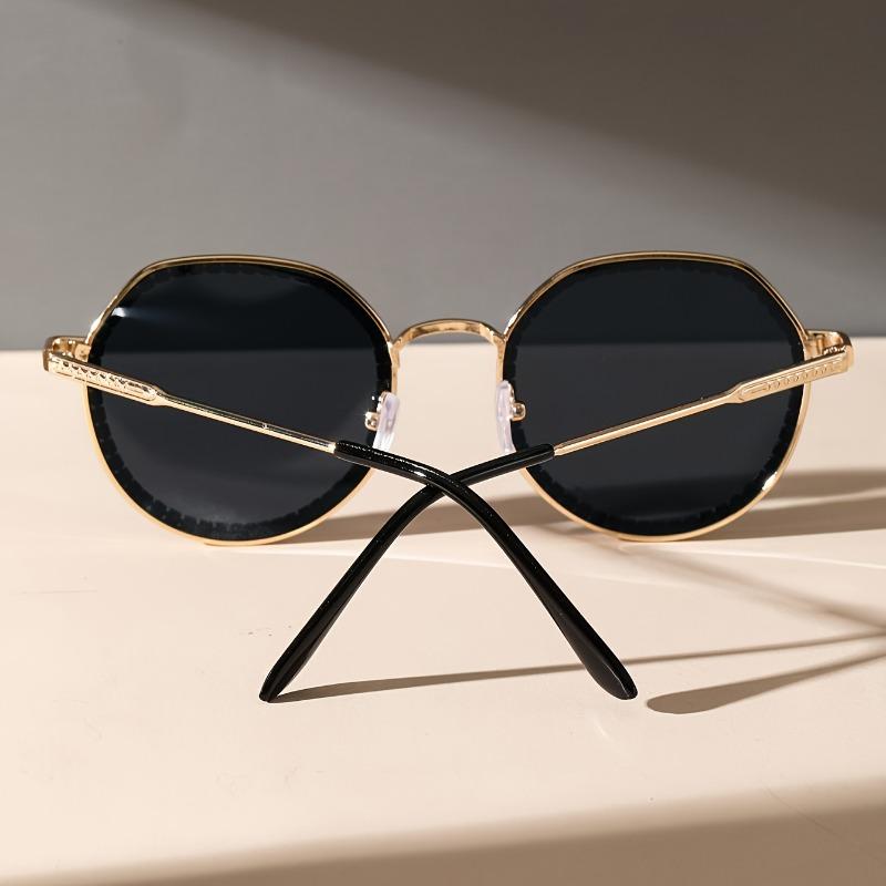 Non-polarized Women Bling Rhinestone Decorative Fashion Sunglasses for Outdoor Vacation Travel Beach Party Rave Party Musical Festival Decoration