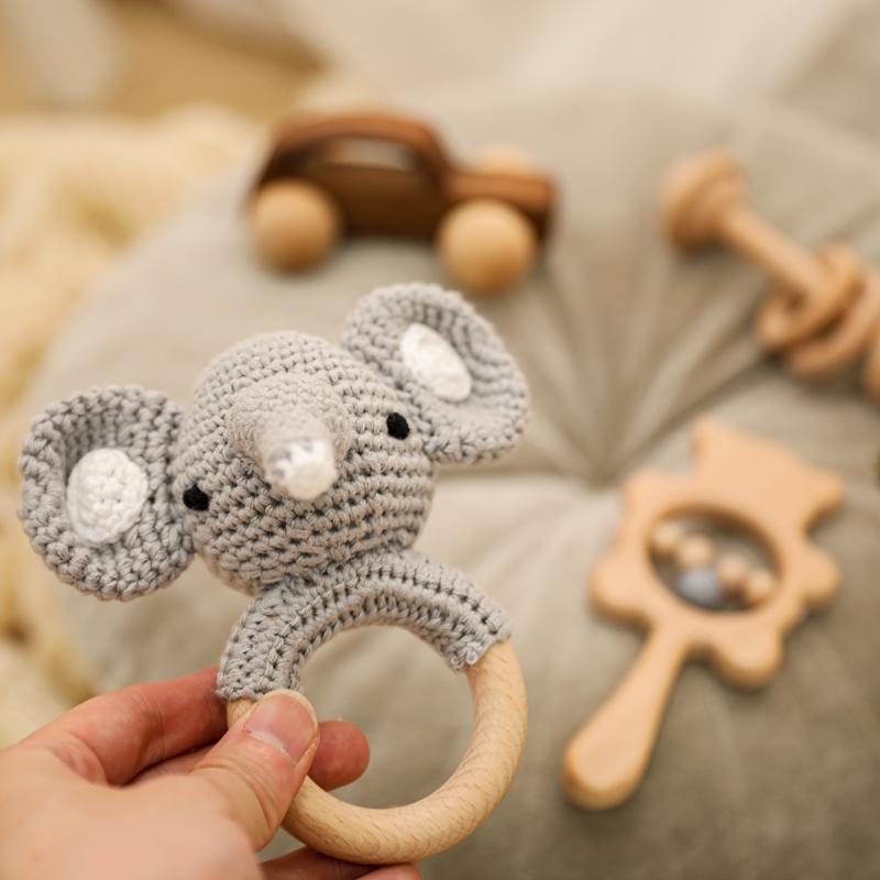 4 Pcs Baby Wooden Crochet Rattle Toys Natural Wooden Teether Animal Rattle Montessori Toy Eco Friendly Infant Newborn Gift