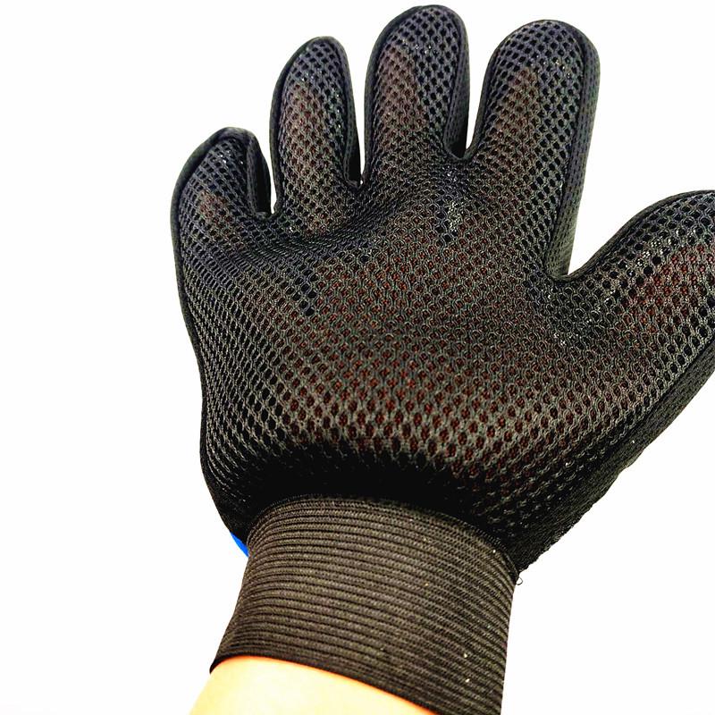 Pet Grooming Tools: Cat Gloves, Dematting Comb & Dog Deshedding Brush