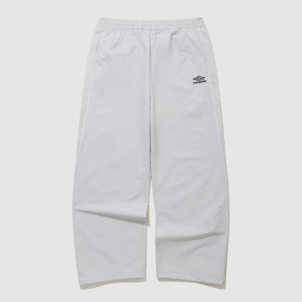 Umbro Unisex Engineered Woven Wide   Jogger Pants Uq121cpt23wgr