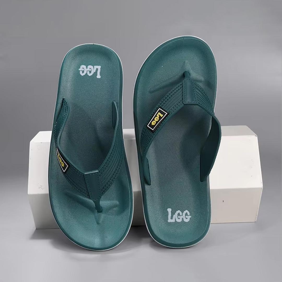 

Men s Fashion Beach Sandals Non-Slip Soft Sole Casual House Home Chappals Summer Wholesale Flip Flops Slippers for Men 40-44