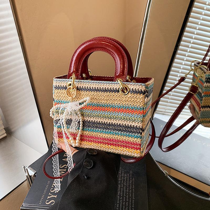 

Rainbow small bag portable Princess Diana bag women s new summer niche contrasting color woven messenger bag красный