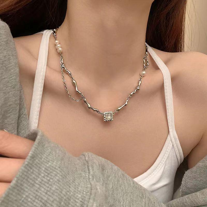 Sense Shell Love Necklace Female Niche Design Light Luxury Versatile Girlfriend Bow Collarbone Chain Niche Neck Chain Exquisite
