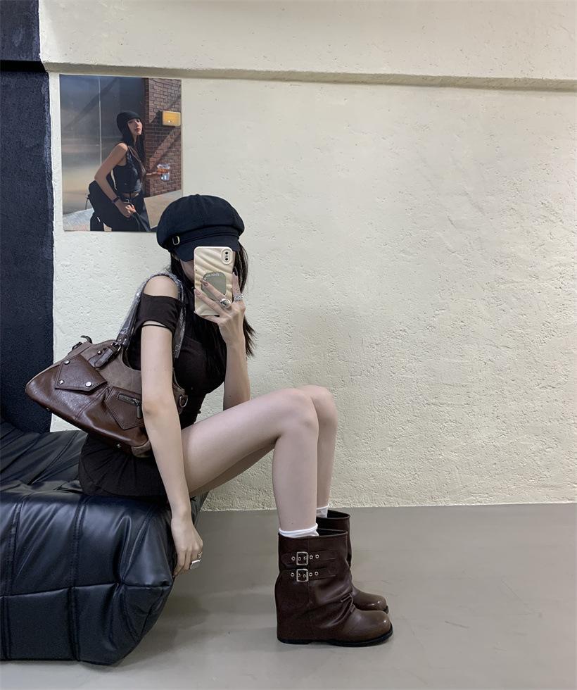 

Pleated Pile Boots Women s 2025 New Black Pop Versatile Medium Boots Retro Western Boots Locomotive Boots Martin Boots 39 темно-коричневого