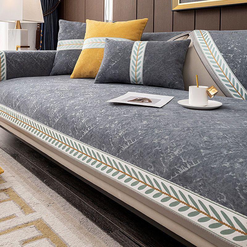 Nordic Simple Four Seasons Universal Sofa Cushion Non-Slip Fabric Leather Sofa Cover Chenille High-End Cushion Backrest Towel Cover