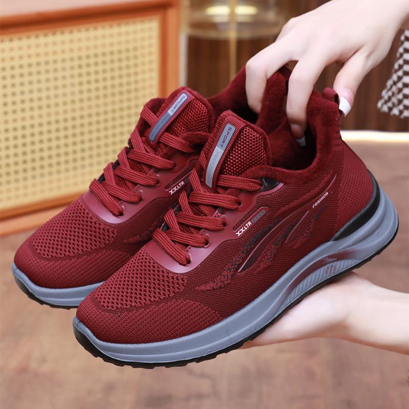 Winter Women's Plus Velvet Warm Non-Slip Flyknit Sports Shoes - Soft Sole for Mid-Aged & Elderly moms.
