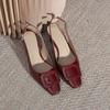 Fransk motepose hode sandaler damesommer 2025 nye firkantet hode tomme enkle sko ett-ords spenne med høye hæler stiletto
