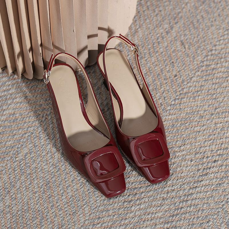 Fransk motepose hode sandaler damesommer 2025 nye firkantet hode tomme enkle sko ett-ords spenne med høye hæler stiletto