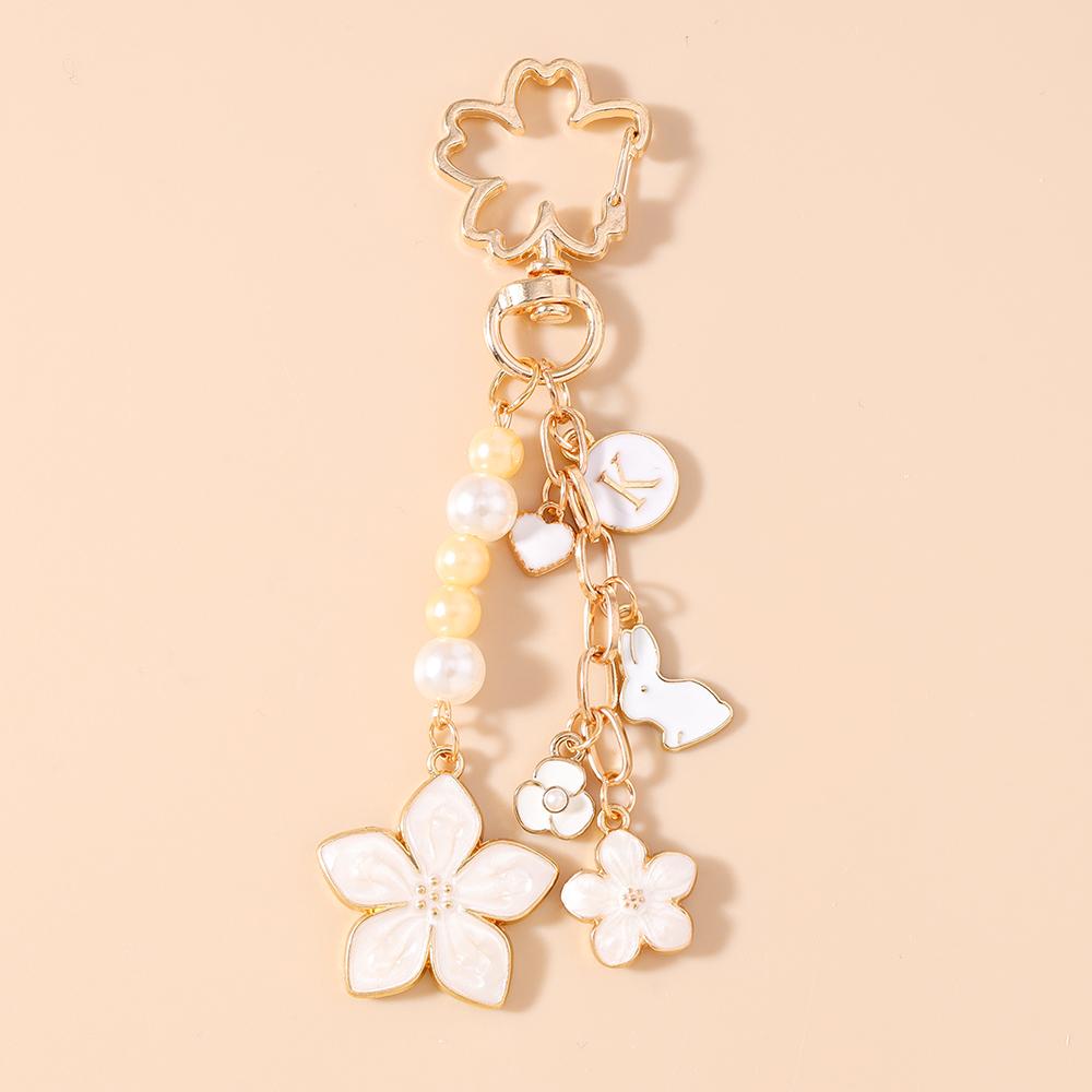 Fashion Enamel Flower Keychain Women Girls Pearl Key Ring Pendant for Handbag DIY Key Chain Jewelry Gift