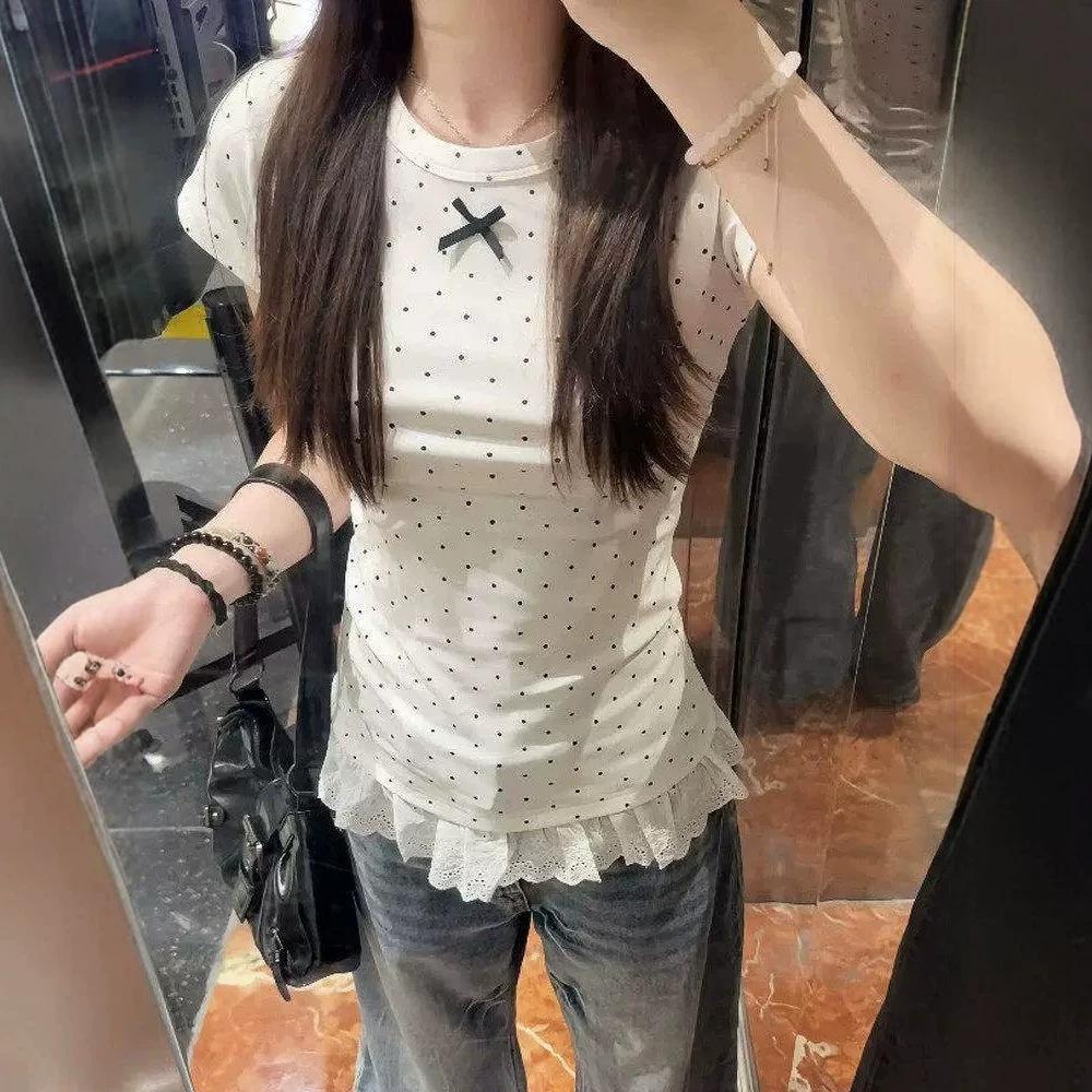 Korean girl lace splicing polka dot short-sleeved t-shirt women's summer slim and thin sweet and spicy shoulder top