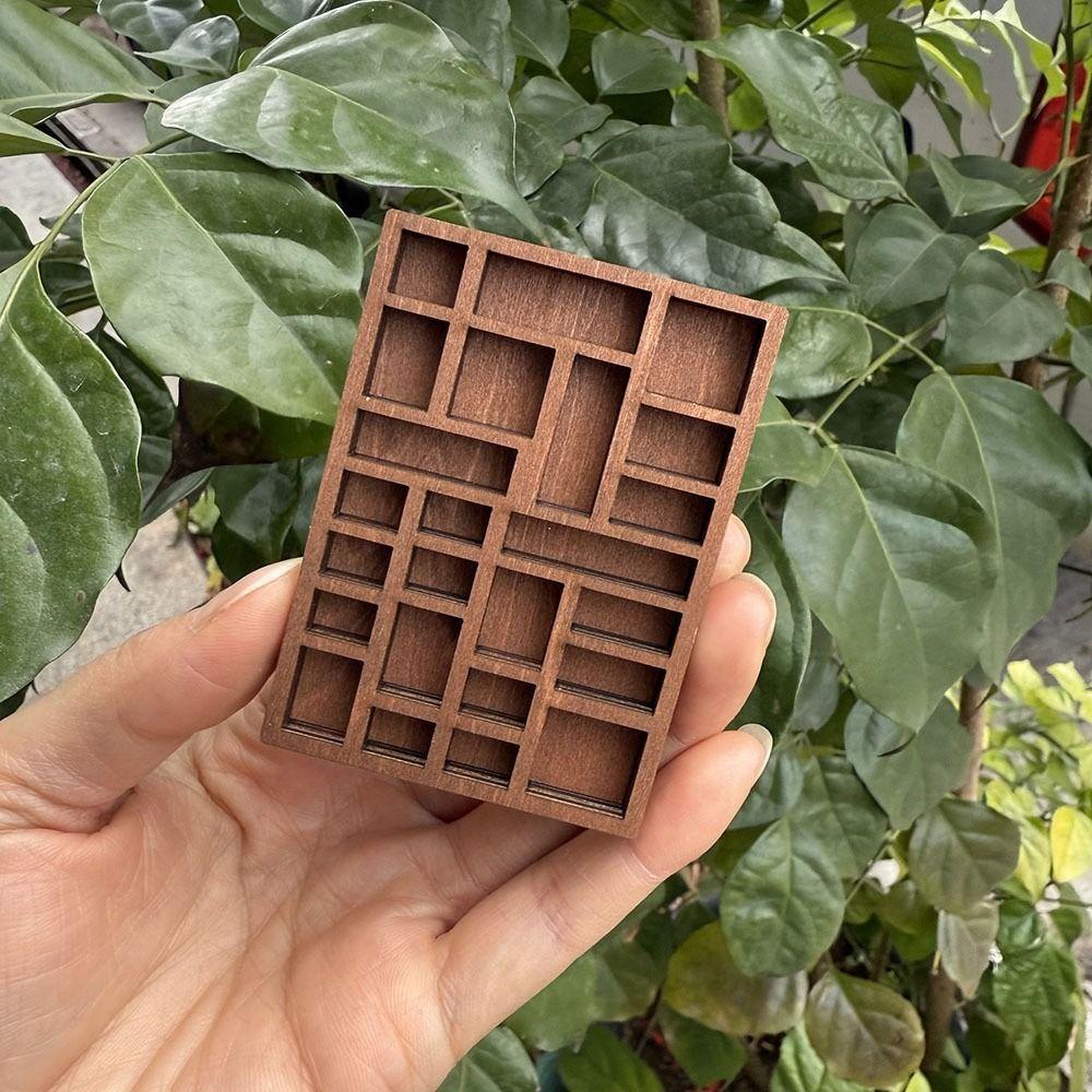 Mini smyckeshållare i trä Minikristall Flera fack Smyckesdisplaybricka Förvaring av mineralprover