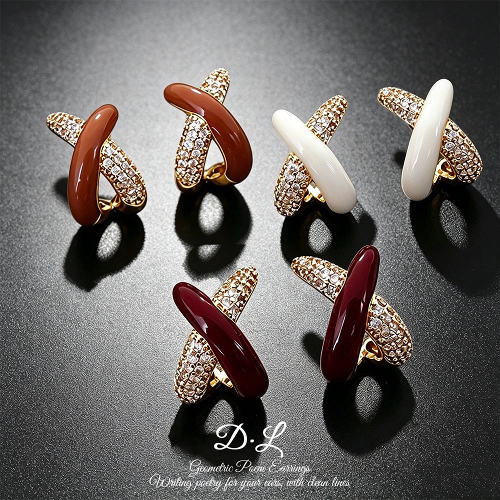 X-Shaped Micro-Inlaid Glazed Stud Earrings - Retro Design, Elegant & Versatile Accessories for Women
