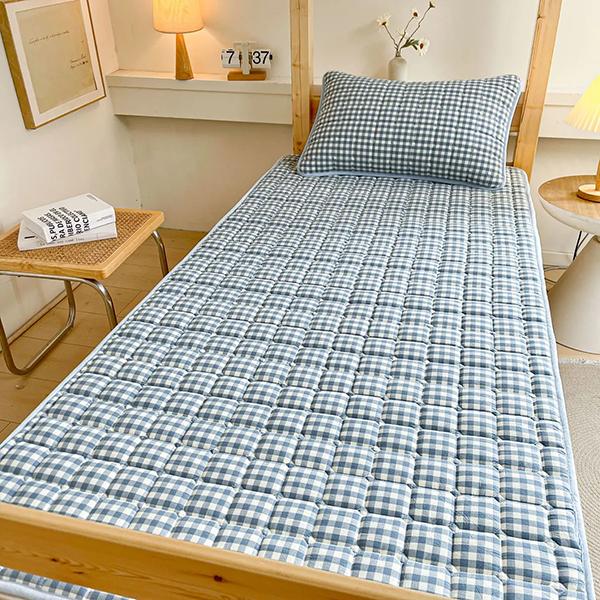 WTEMPO Four-Season Household Printed Bedding Sleeping Mattress Single/Double Dormitory Non-Slip Blankets Large Size Soft Universal Mattress Mats