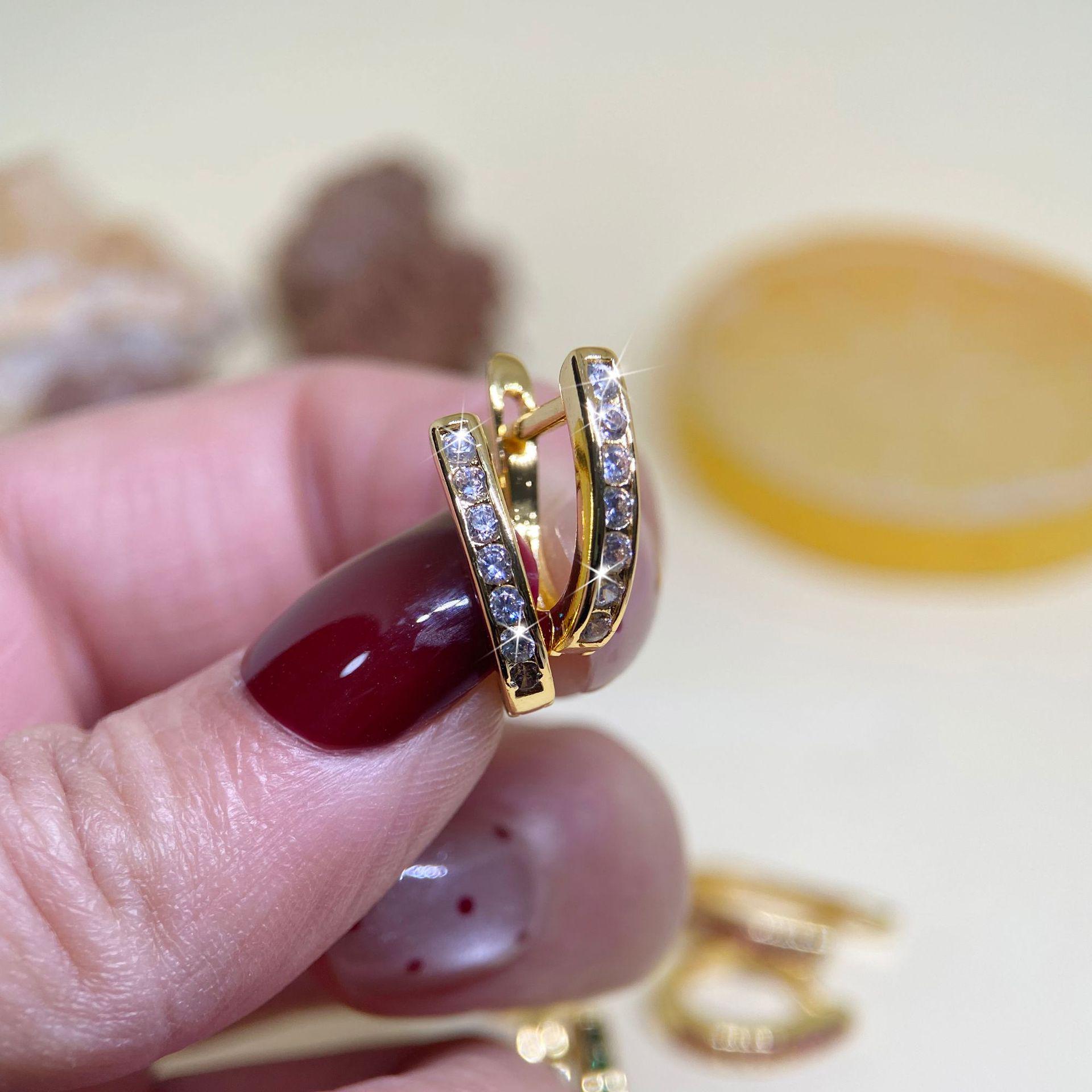 Геометрические серьги-капли U-образной формы из цветной цирконии с имитацией бриллиантов