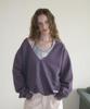 APPAREL ARCHIVE Hines Sweatshirt mit tiefem V-Ausschnitt - Lila