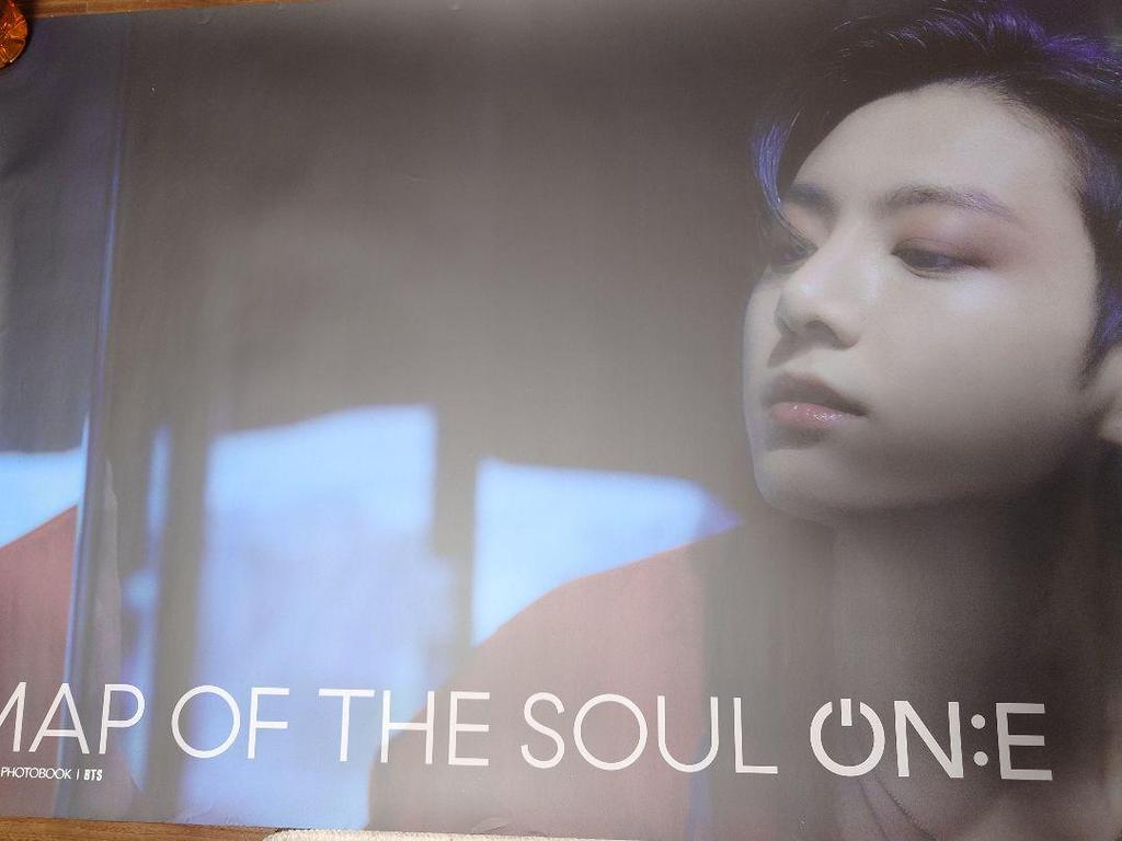 [USED] BTS MAP OF THE SOUL ON:E Poster Set
