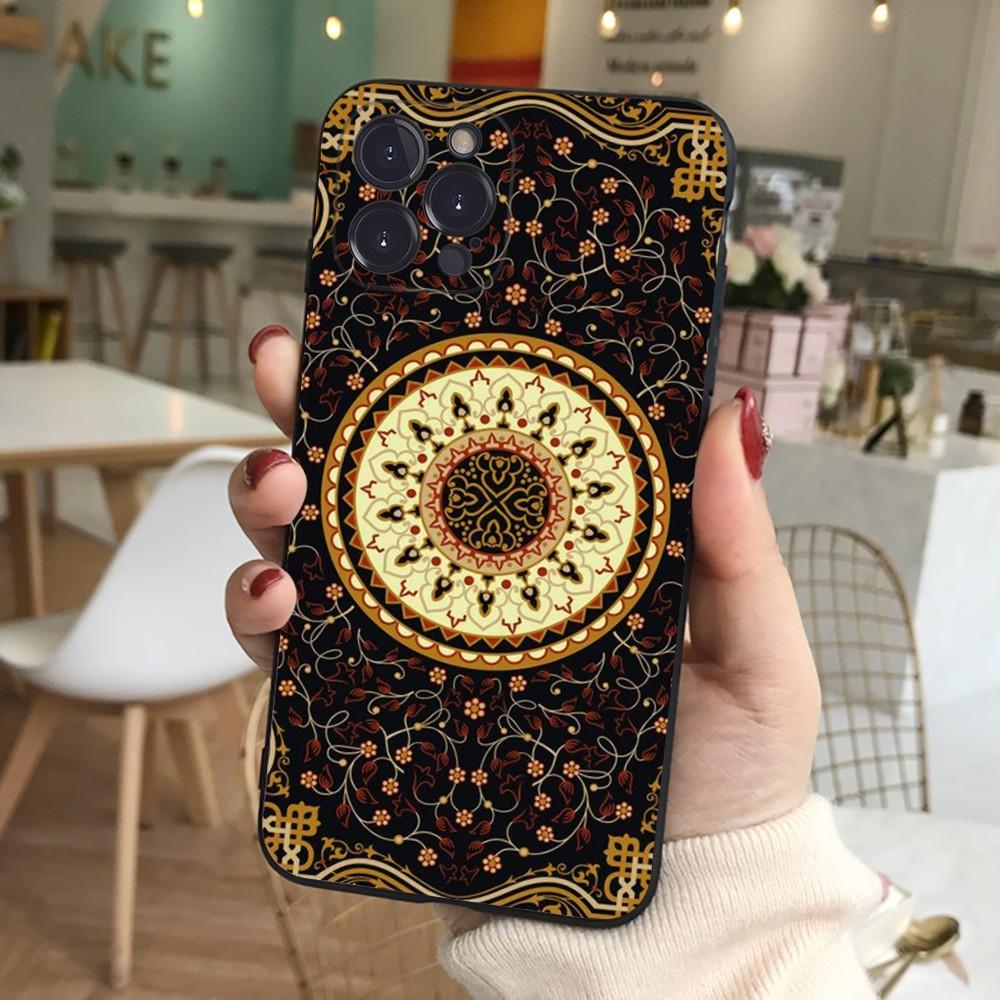 Persian Carpet Floral Pattern Phone Case For iPhone 15 14 11 12 13 Mini Pro XS Max Cover 6 7 8 Plus X XR SE 2020 Funda Shell