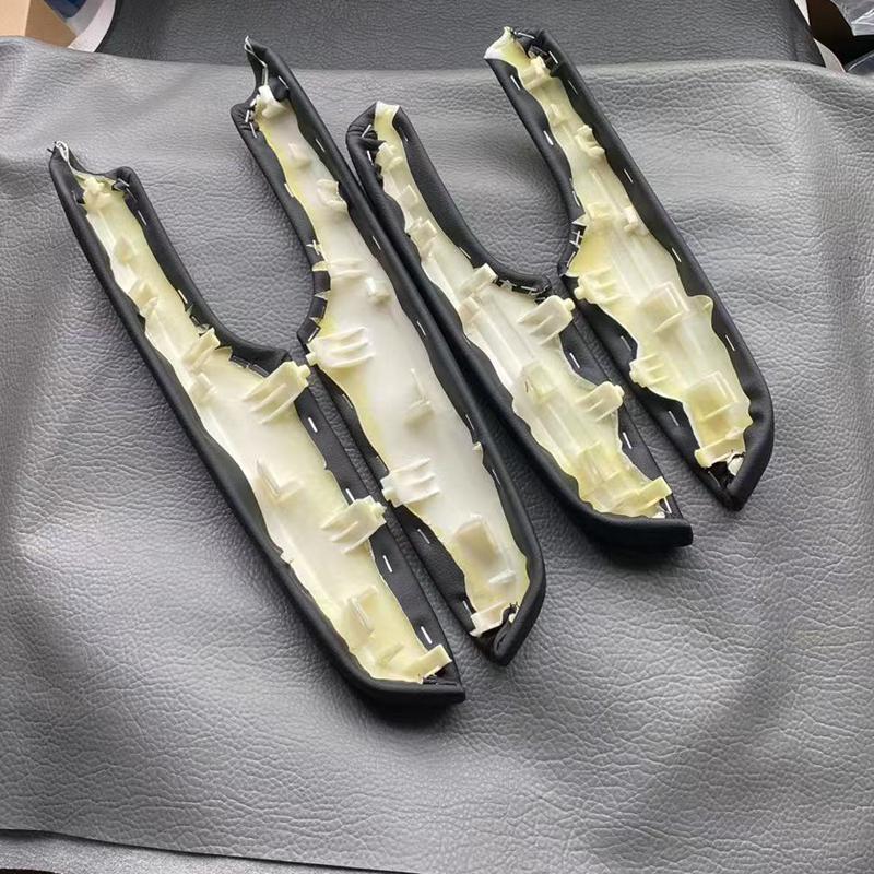 Eighth Gen Civic (06-11) Door Armrest Trim - Black Beige Leather