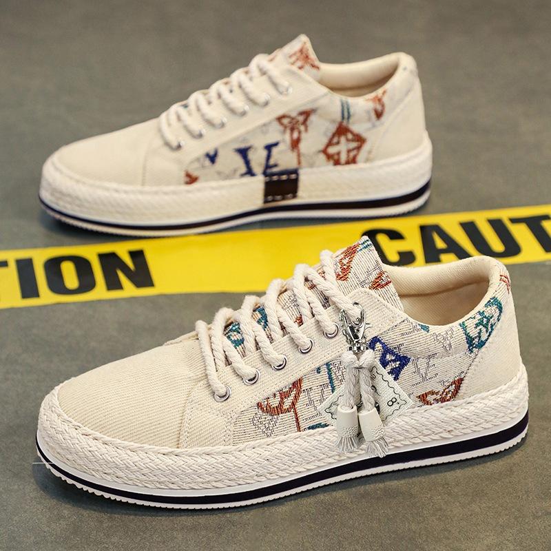 Men's shoes board shoes men's spring and summer breathable casual trendy shoes student teenagers 2025 new trendy cloth shoes men