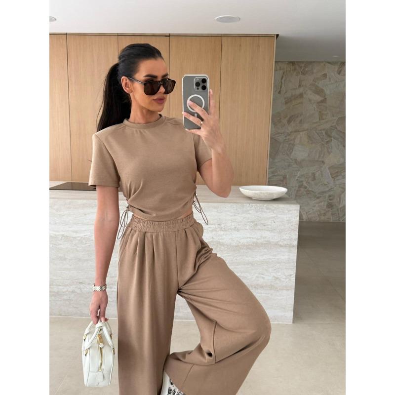 A Must-have Fashion and Simple Women's Short Blouse Suit On the Street, a Large Number of New Summer Clothes In Stock 8028