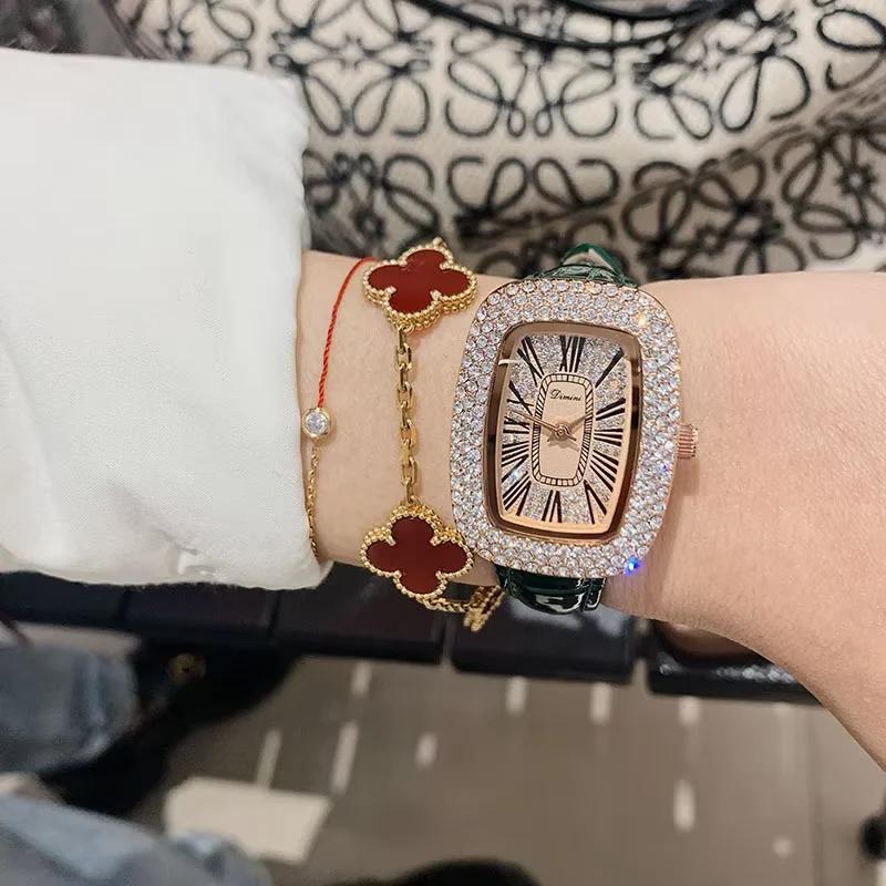 Vintage Watches for Women Sparkly Zircons Crystals Wrist watch Water Resistant Leather Strap Quartz Watches Roman Retro Relojes
