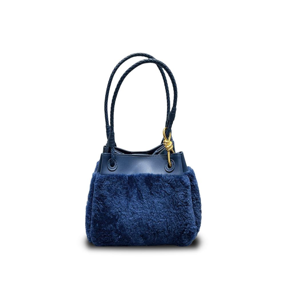 Outono e inverno nova bolsa de paraquedas de lã de cordeiro de mão nicho versátil bolsa de ombro mensageiro feminina bolsa balde de moda para o dia a dia