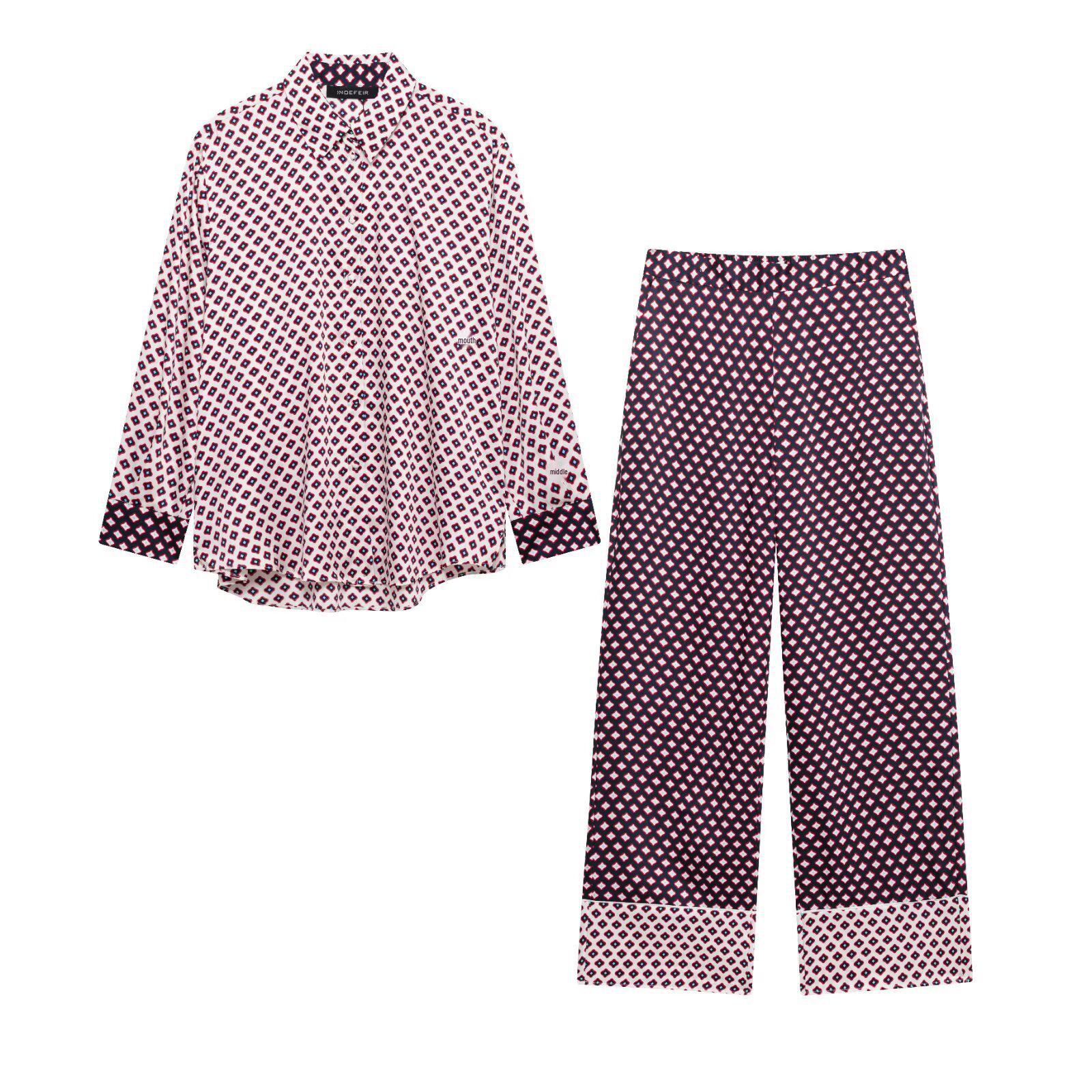

Spring 2025 Women s European & American Silk Satin Print Shirt and Pants Set Small