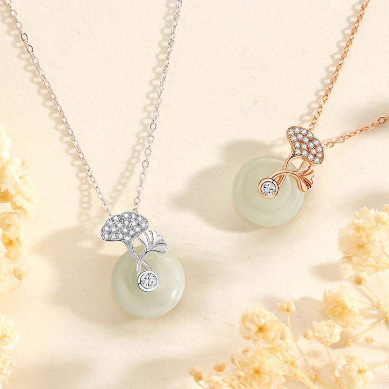 Apricot Leaf Safety Buckle Necklace Women's New Chinese Retro Premium Niche Design Pendant
