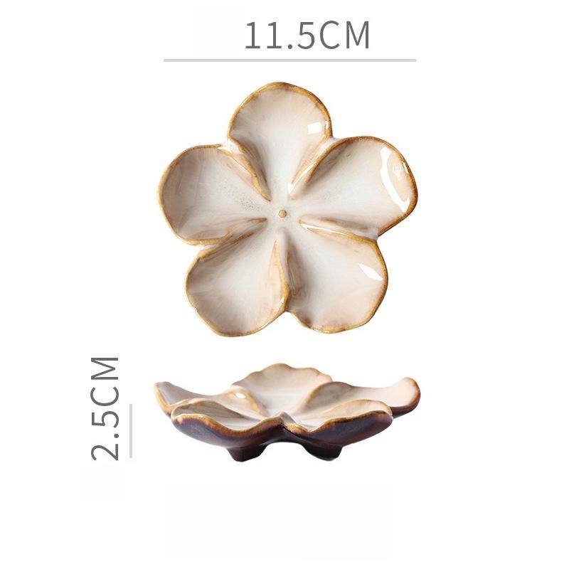 Vintage Ceramic Craft Dish Japanese Flower Shaped Dish Creative Dipping Sauce Dishes Handmade Multicolor Decor Display Tray