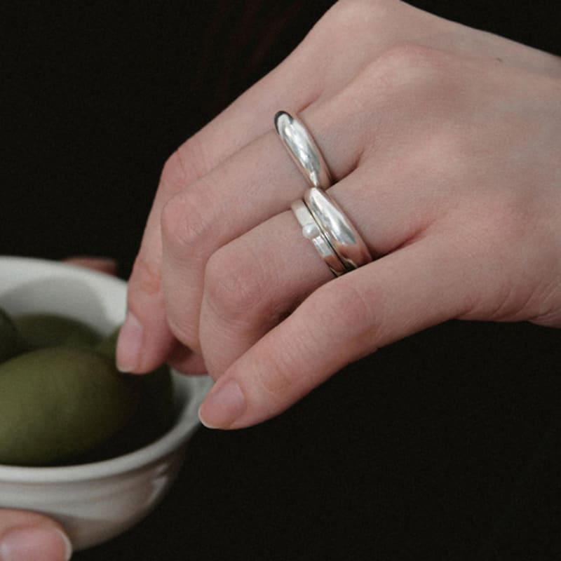 Zney Po Pearl Ring (S)