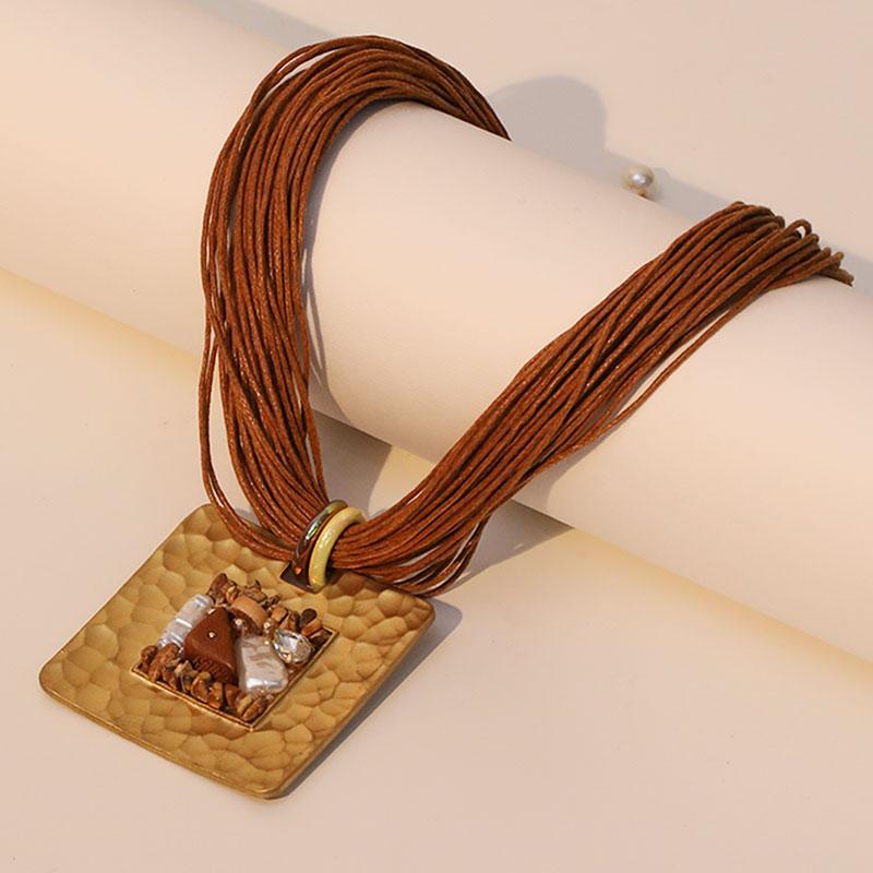 Statement Vintage Necklace with Square Pendant for Women Girl Trendy Wedding Party Jewelry
