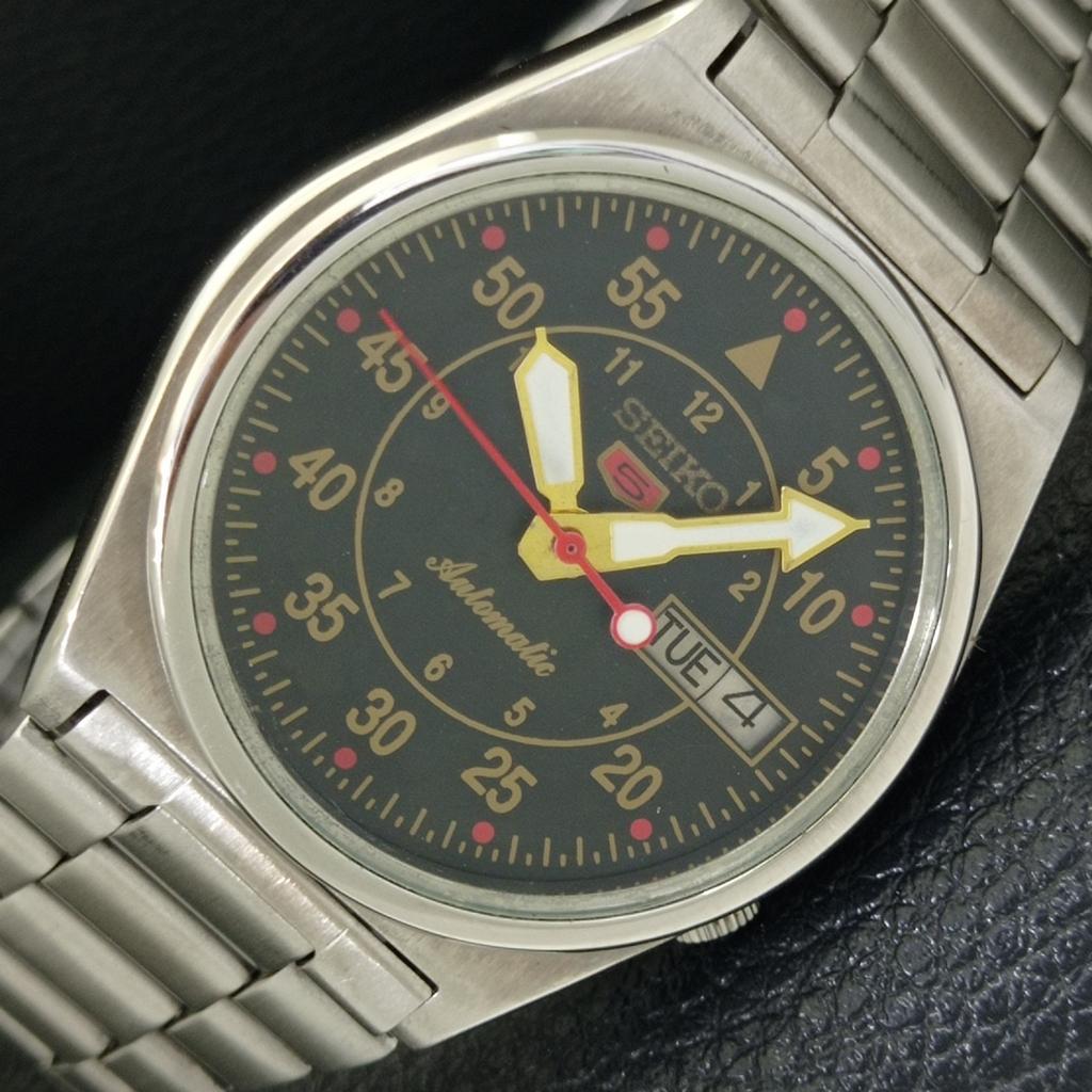 GENUINE VINTAGE SEIKO 5 AUTOMATIC 7009A JAPAN MENS BLACK DIAL WATCH A702405-5 R124-a702405