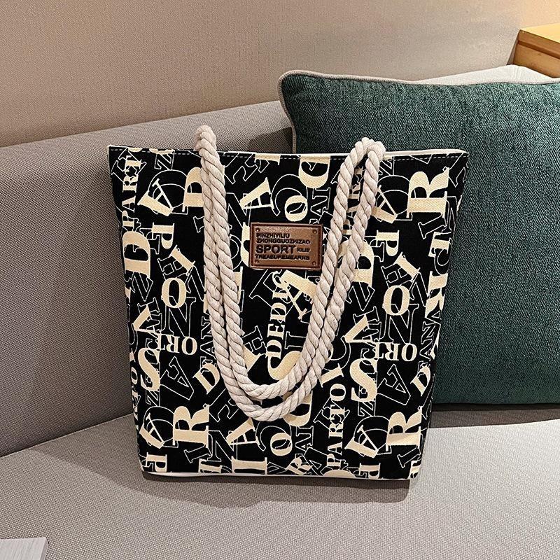 

Stylish Large Canvas Tote Bag with Letter Print and Rope Handles for Work and Commute 1PC червоний