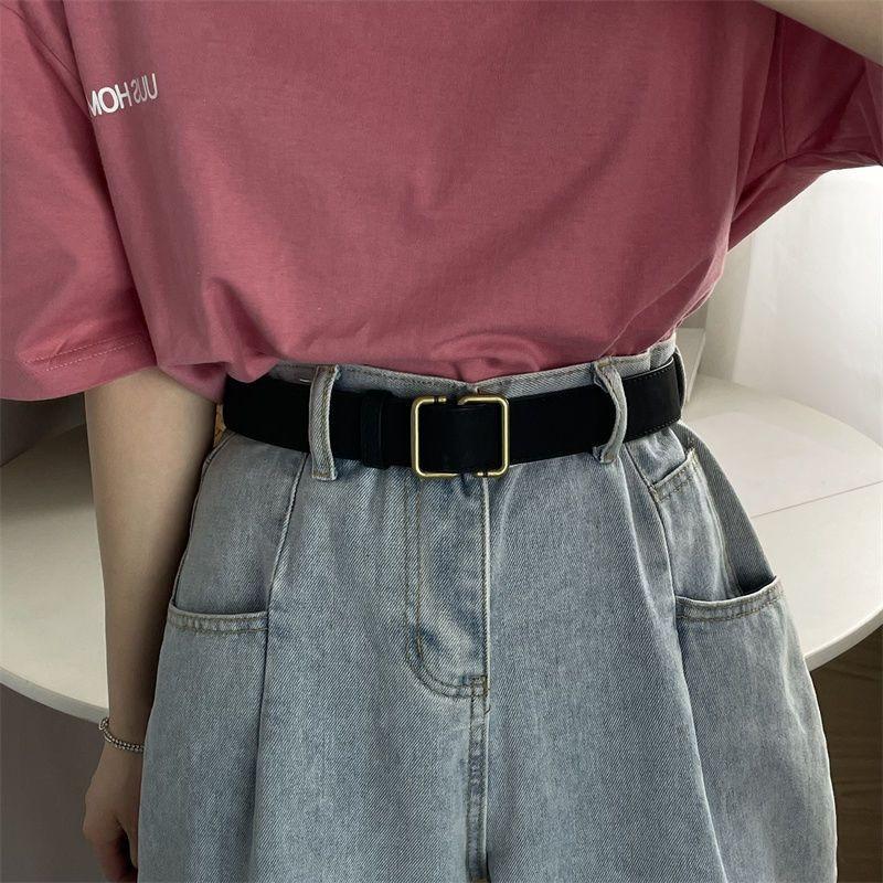 

Практичный и стильный замшевый ремень без проколов для женщин золотого цвета, отлично подходящий к нарядам