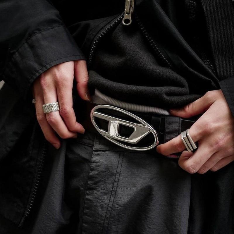 Chic Black Pu Belt For Women With Retro Style And Elegant Buckle For Jeans