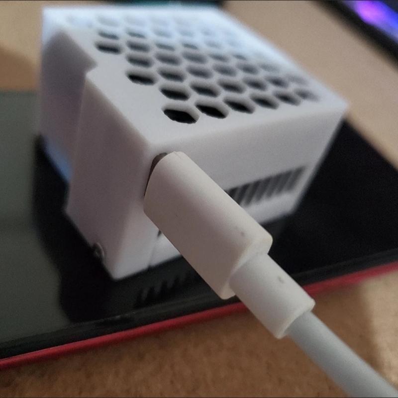 Semiconductor Heat Sink for Mobile Phone Tablet Cooling Fan Honeycomb Pattern Magnetic Cooling System Low Noise Heatsink