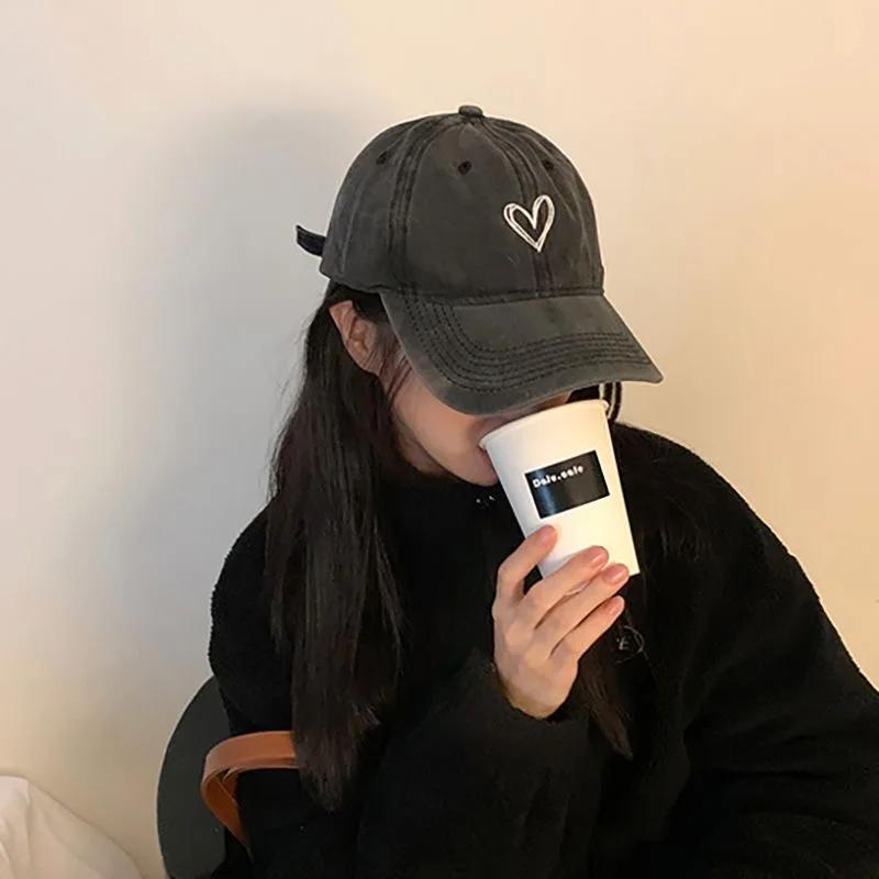 Love Embroidered Hat Outdoor Fashion Sports Baseball Hat Women's Sunshade Baseball Hat