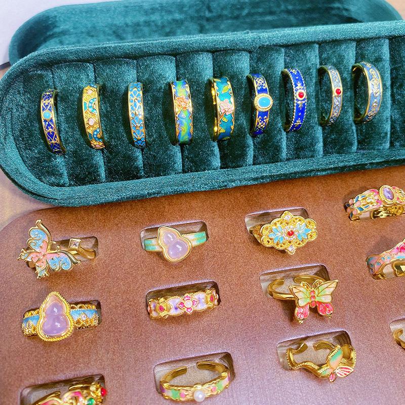 Medieval Personality Retro Dream Pink Butterfly Enamel Drip Open Ring Exquisite Light Luxury Pattern Ring