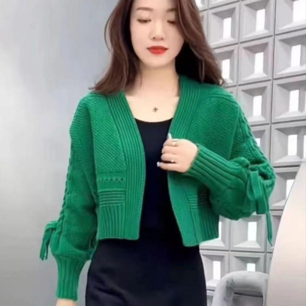 

Женский кардиган крупной вязки свободного кроя – Пальто-свитер в нежном стиле на осень 2025 M (recommended 95-105 jin) зелёный