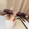 Geometric Metal Frame Sunglasses With Tinted Lenses For Fashion And Travel