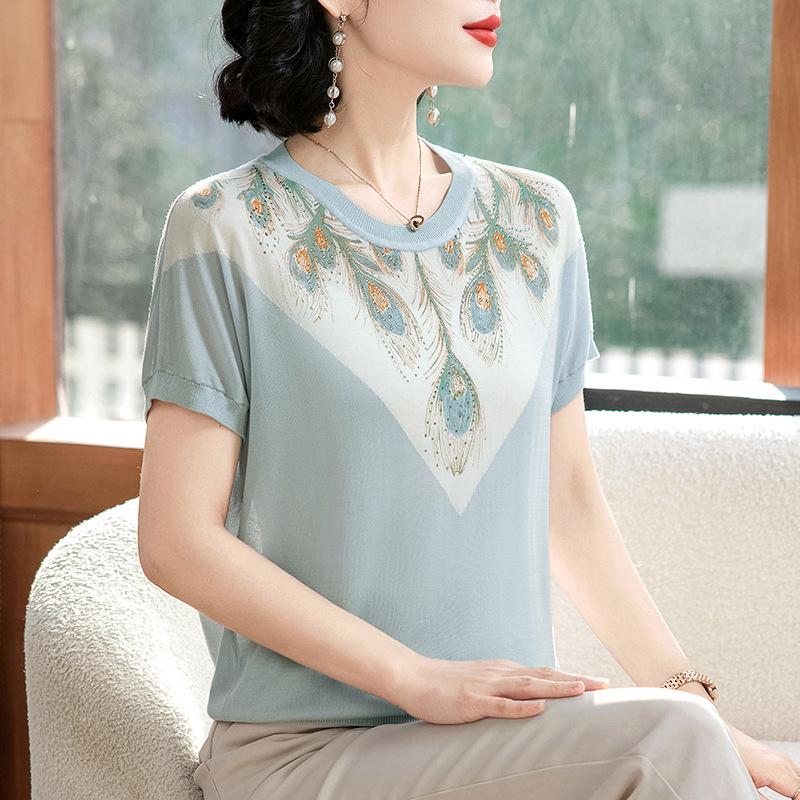

Elegant Ice Silk Short Sleeve T-Shirt for Women: 2026 Summer Casual Mom Wear 5XL (recommended for 150-165 jin) синий