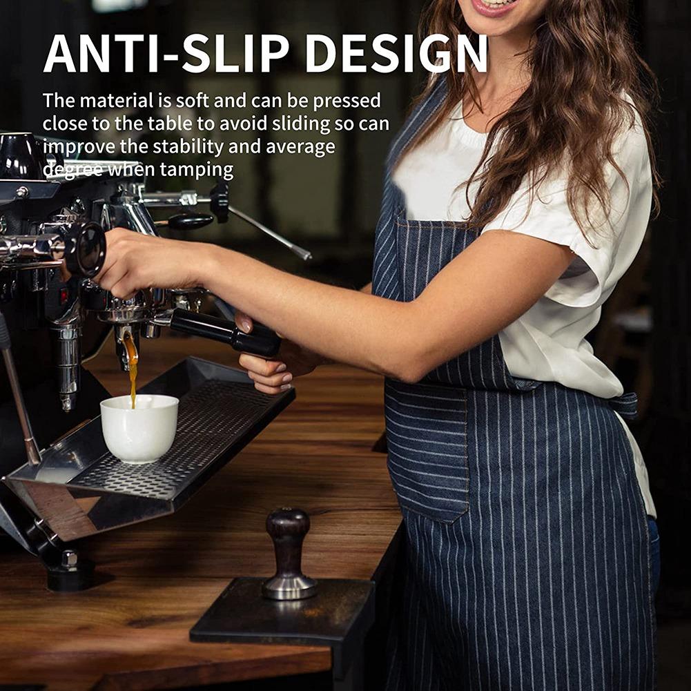 

Espresso Tamping Mat, Silicone Coffee Tamper Pad With Coffee Cleaning Brush, Anti-Slip Waterproof Coffee Tamper Station чёрный
