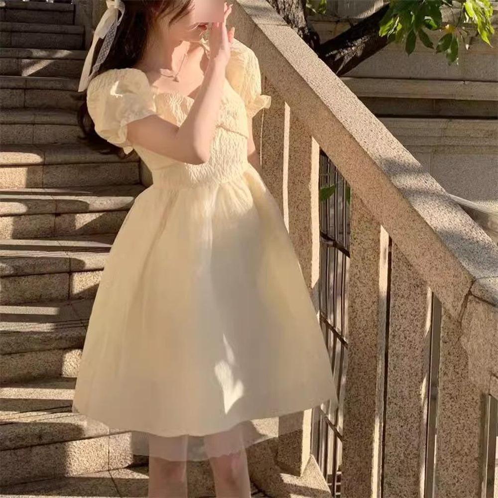 

Petite Summer Princess Dress with Puff Sleeves & Bow L