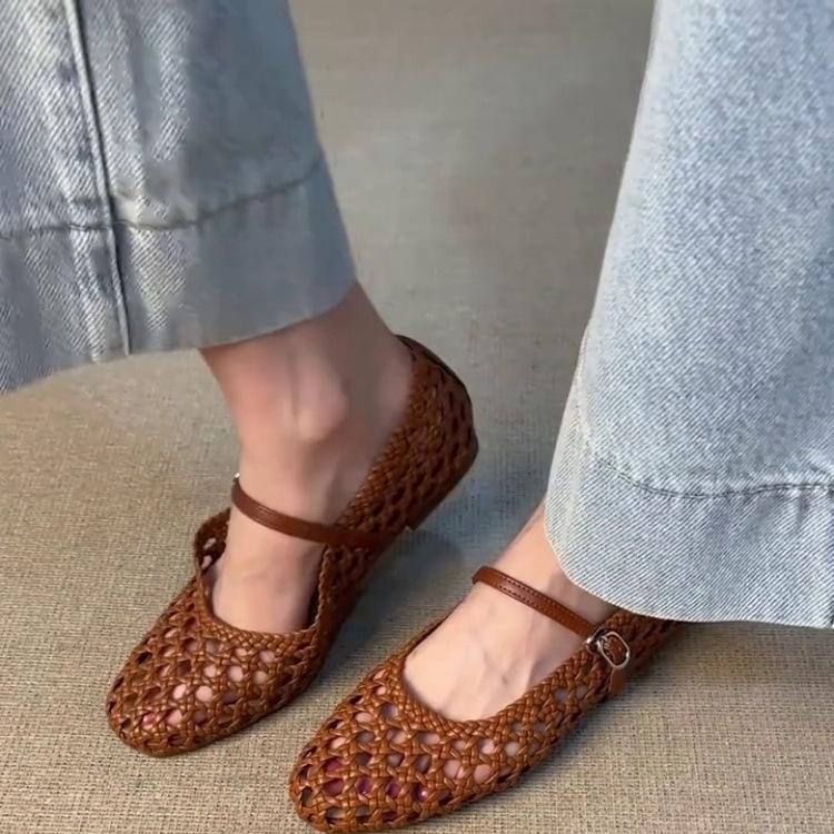 Sheepskin French hollow woven flat-soled sandals women's summer outer wear woven belt light mouth pig cage shoes Mary Jane single shoes