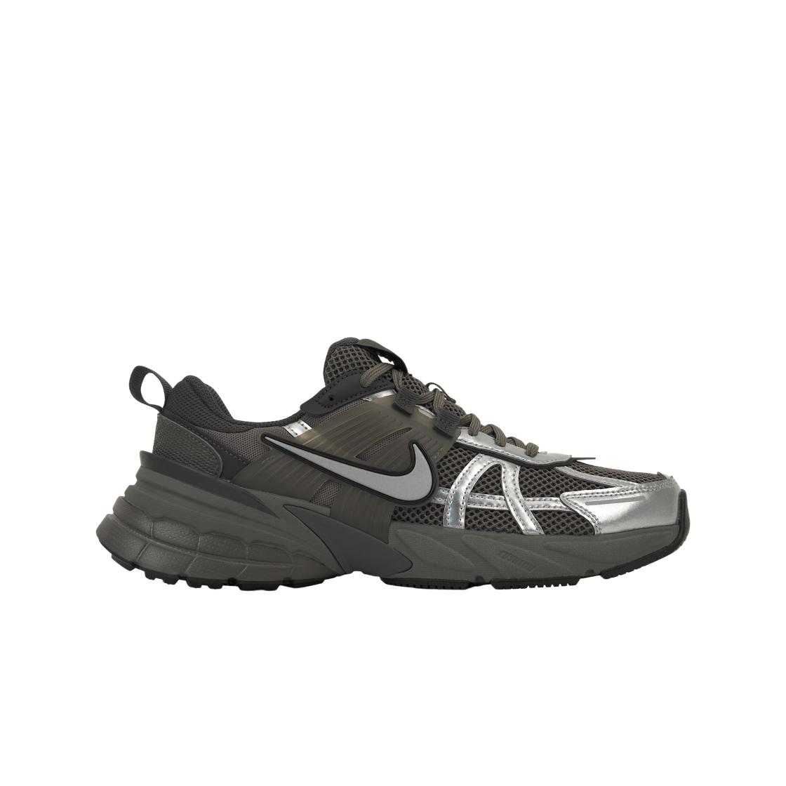 Nike V2K Run Cave Stone Metallic