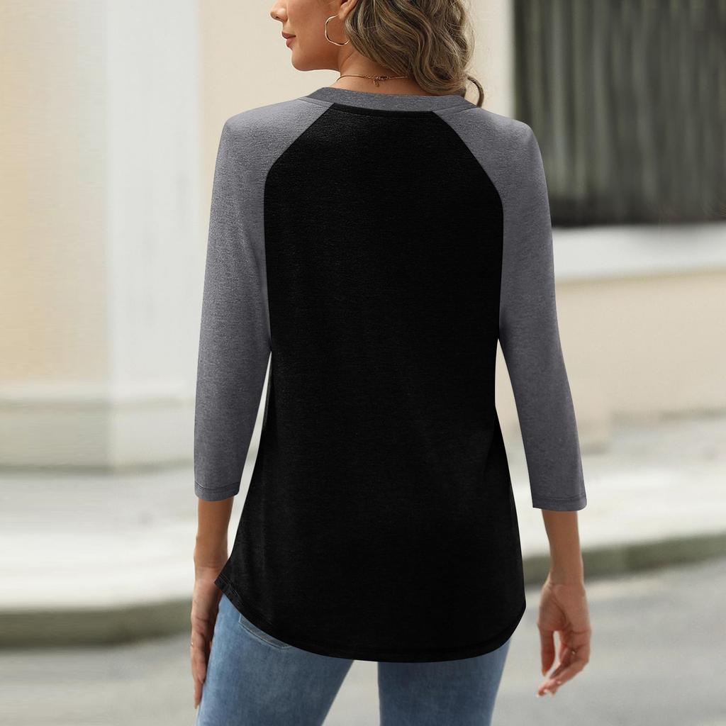 Women's Fashion Casual Raglan Sleeve Colorblock V-Neck Three-quarter Sleeve Decorative Button T-shirt Top