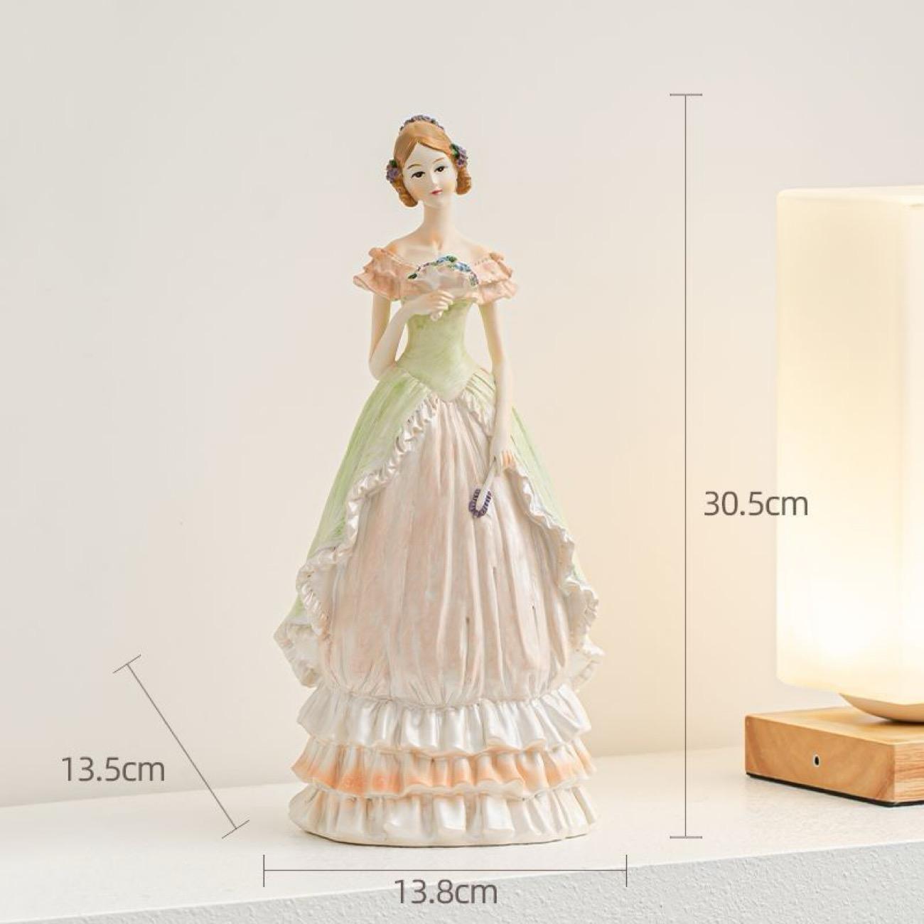 

Victorian Style Girl Figurine, Elegant Decorative Resin Statue for Living Room, Bedroom & Tabletop Home Decor F