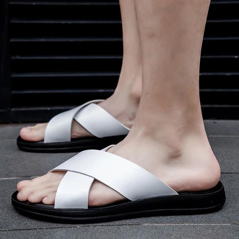 Fashion Men's Slippers Summer  Large Size Outdoor Beach Casual Sandals Trend Men Shoes Flat Non-slip Comfortable Shoes Zapatillas