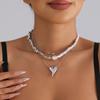 Trendy Metallic Heart Pendant Necklace With Artificial Pearls Alloy Chain Neckpiece For Everyday Wear Party Dates